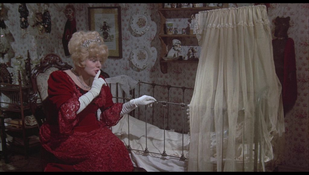 Day 16: Whoever Slew Auntie Roo? (1972)